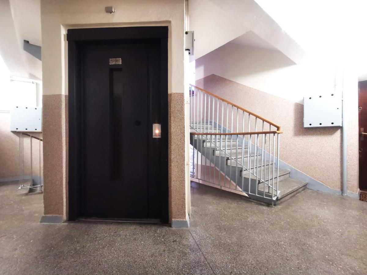 Nozownicza Apartment ~ Self Check-In 24H ~ Lift Вроцлав Екстер'єр фото